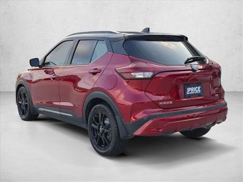 Used 2023 Nissan Kicks SR FWD image 8