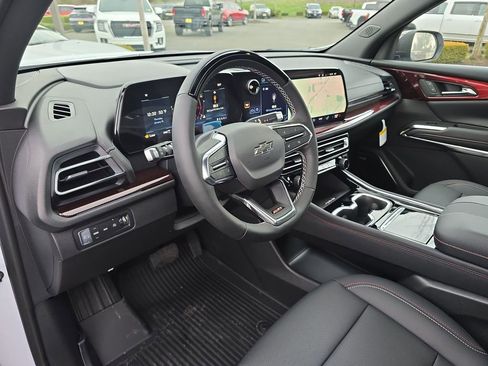 New 2026 Chevrolet Traverse Z71 w/ Enhanced Driving Package image 10