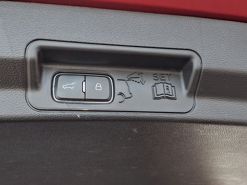 Used 2020 Ford Explorer ST AWD/4WD image 33