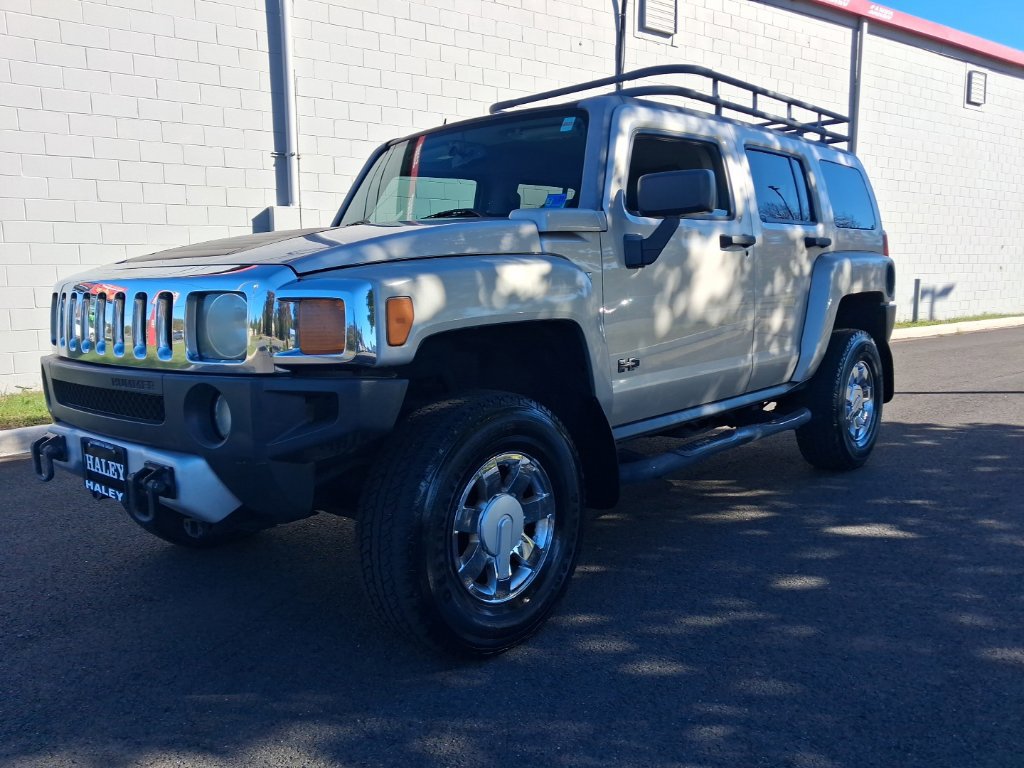 Used 2008 HUMMER H3 Luxury AWD/4WD image 4