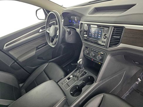 Used 2022 Volkswagen Atlas SE image 11