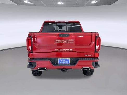 Used 2024 GMC Sierra 1500 AT4 w/ Technology Package AWD/4WD image 10