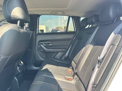 Used 2024 MAZDA CX-50 AWD 2.5 S w/ Premium Plus Pkg image 11