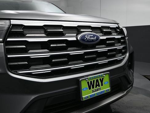 New 2026 Ford Explorer Active w/ Active Comfort Package AWD/4WD image 14