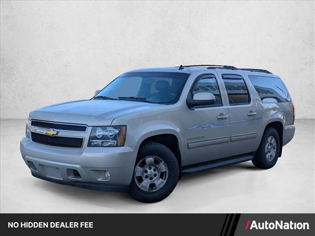 Used 2012 Chevrolet Suburban LT RWD image 1