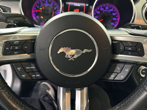 Used 2021 Ford Mustang Premium image 20