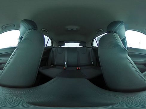 Used 2025 Buick Encore GX Preferred image 42