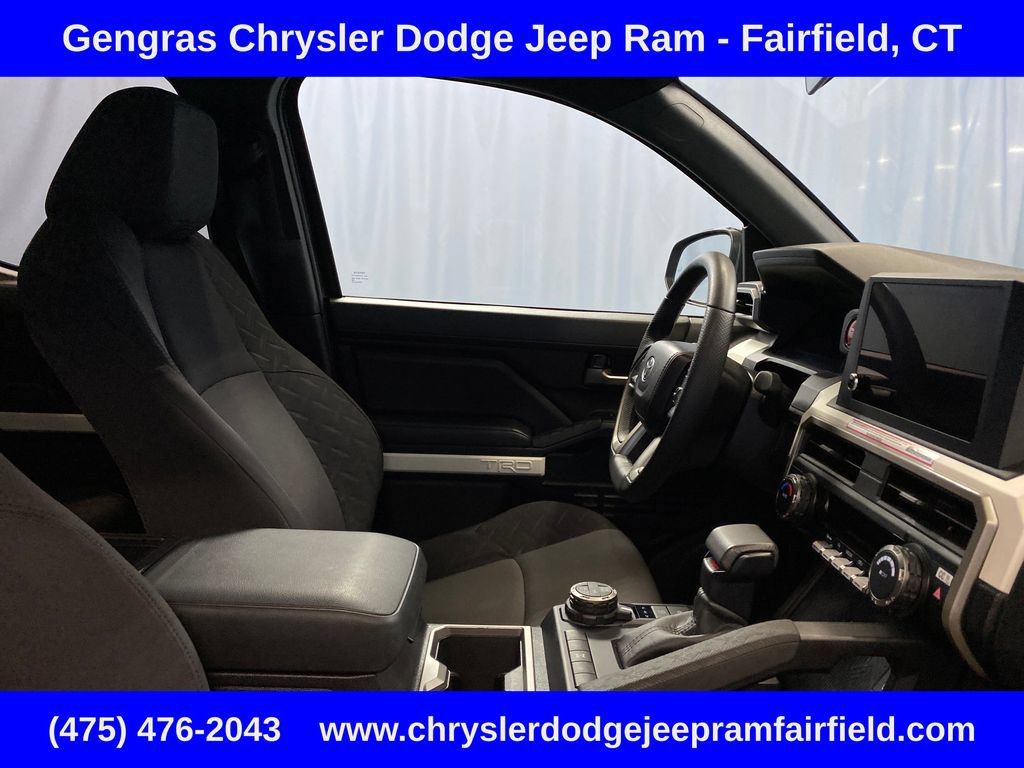 Used 2024 Toyota Tacoma TRD Off-Road AWD/4WD image 41