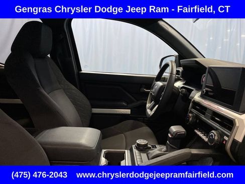Used 2024 Toyota Tacoma TRD Off-Road AWD/4WD image 41