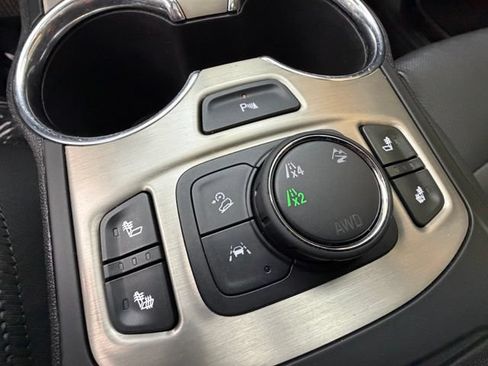 Used 2023 GMC Terrain Denali w/ LPO, Floor Liner Package AWD/4WD image 28