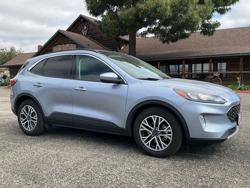 Used 2022 Ford Escape SEL w/ Technology Package image 59