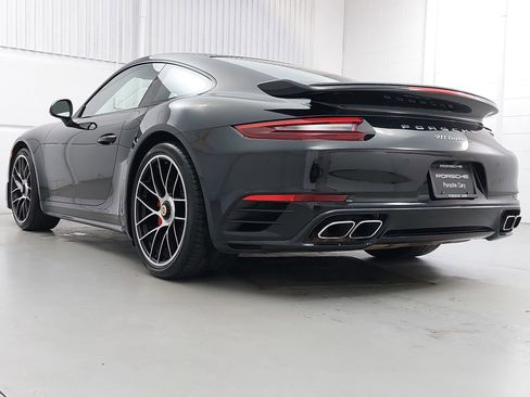 Certified 2019 Porsche 911 Turbo image 3