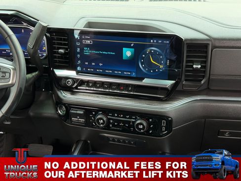 Used 2024 Chevrolet Silverado 2500 LTZ w/ LTZ Premium Package AWD/4WD image 37