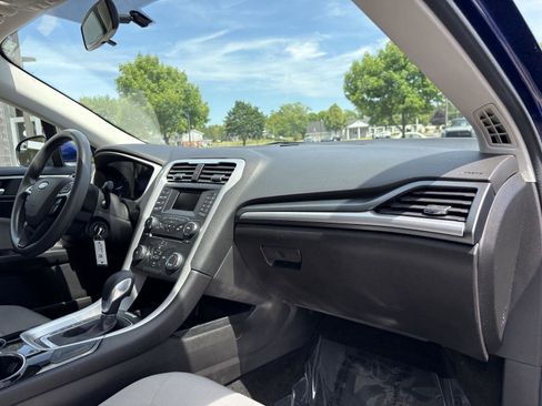 Used 2016 Ford Fusion S w/ Equipment Group 101A FWD image 21