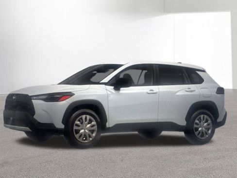 Used 2026 Toyota Corolla Cross L image 3