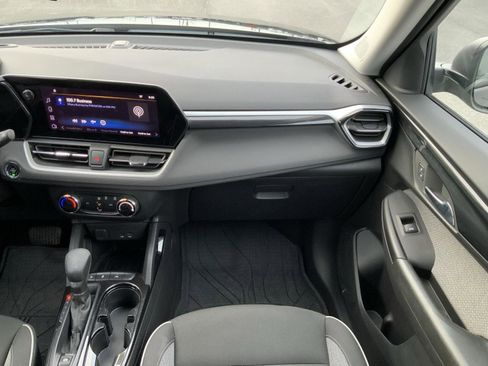 Used 2024 Chevrolet TrailBlazer LS w/ LS Convenience Package image 56