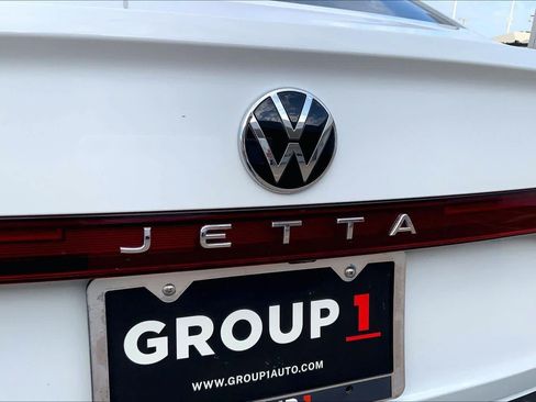 Used 2026 Volkswagen Jetta S FWD image 30