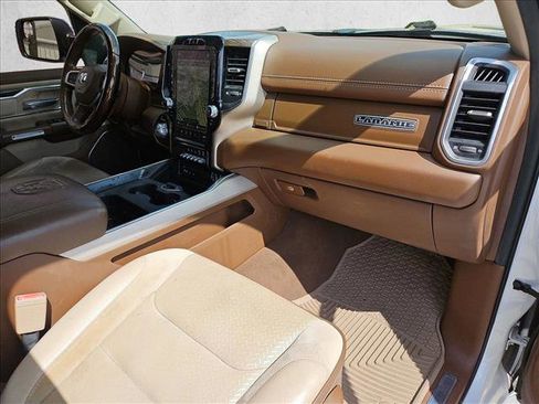 Used 2019 RAM 1500 Laramie RWD image 23