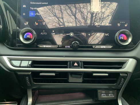 Certified 2025 Lexus RX 500h F Sport image 29