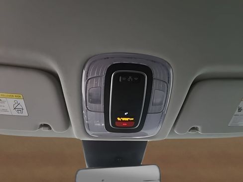 Certified 2024 Hyundai Kona SEL AWD/4WD image 37
