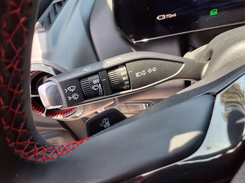 Certified 2024 Chevrolet Equinox EV RS FWD image 10