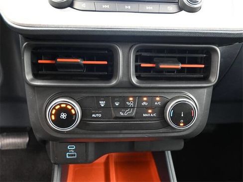 Used 2024 Ford Maverick XLT w/ Equipment Group 300A Standard image 12