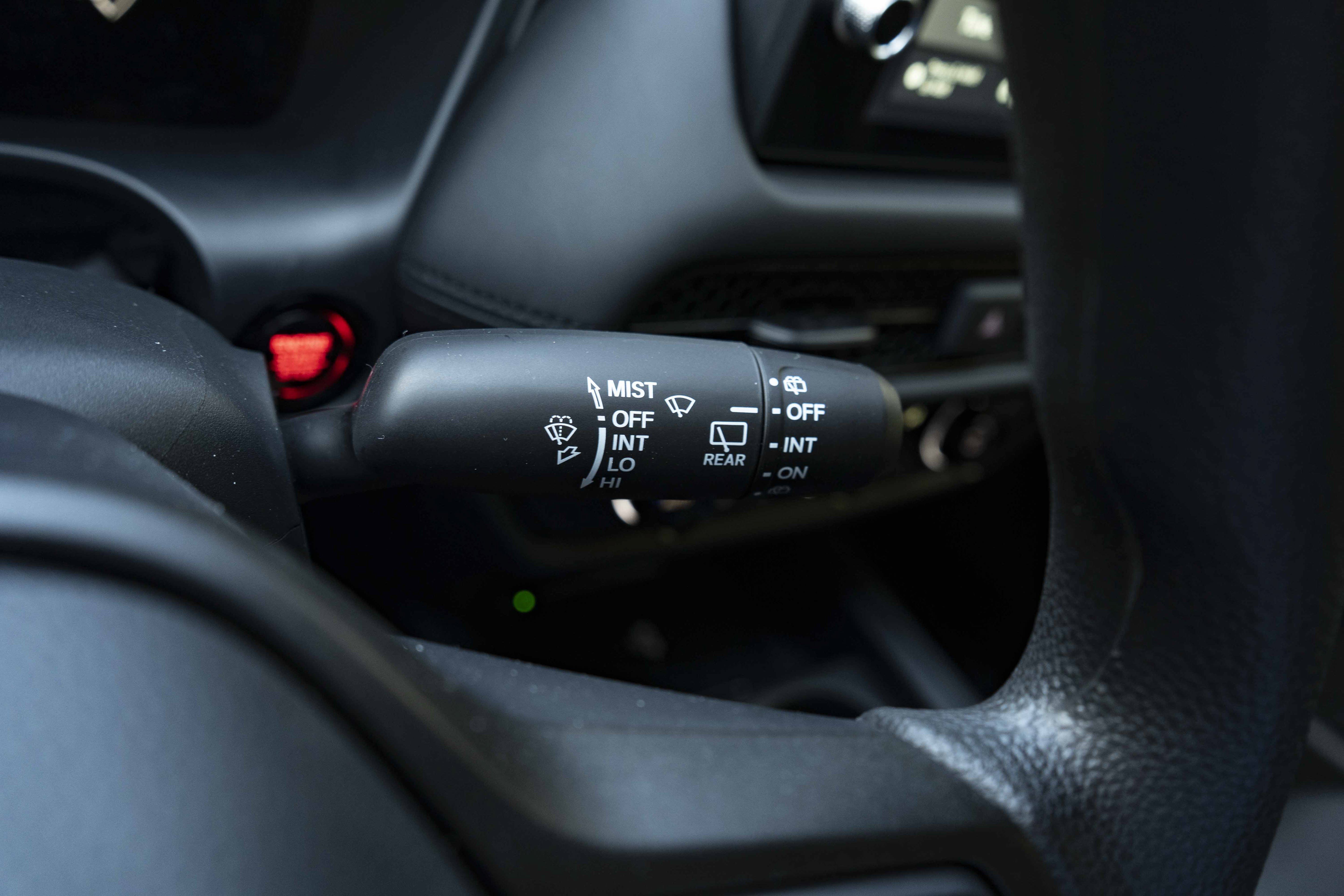 Used 2027 Honda HR-V LX image 24