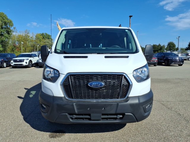 Certified 2025 Ford Transit 250 Low Roof w/ Exterior Upgrade Package RWD image 2
