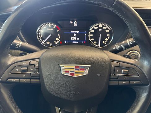 Used 2019 Cadillac XT4 Premium Luxury image 22