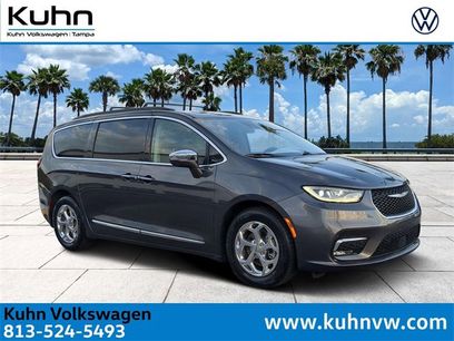Used 2022 Chrysler Pacifica Limited