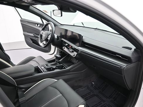 Used 2025 Kia K5 GT-Line w/ GT-Line Premium Package image 21