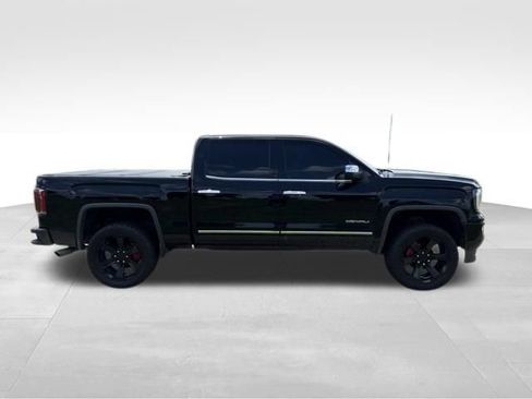 Used 2017 GMC Sierra 1500 Denali AWD/4WD image 2