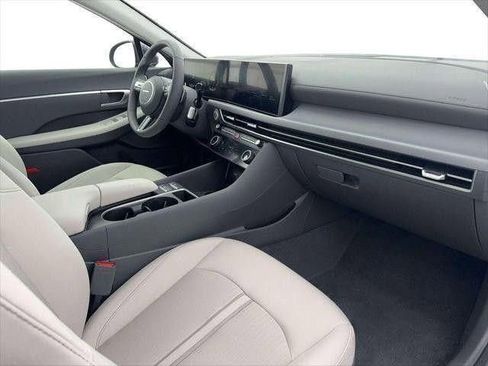 Used 2026 Hyundai Sonata SEL AWD/4WD image 15