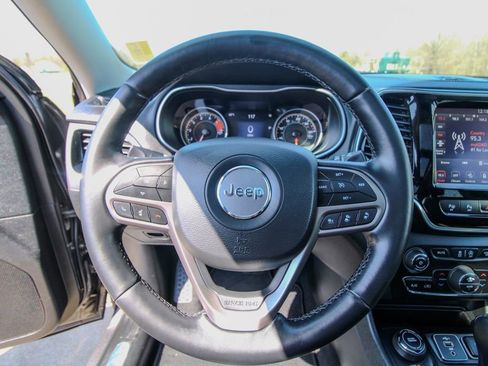 Used 2021 Jeep Cherokee Limited w/ Elite Package image 21