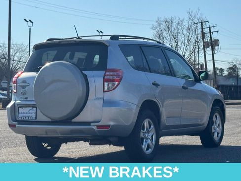 Used 2011 Toyota RAV4 4WD image 8