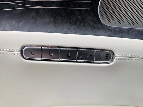 Used 2023 Genesis G90 3.5T image 12