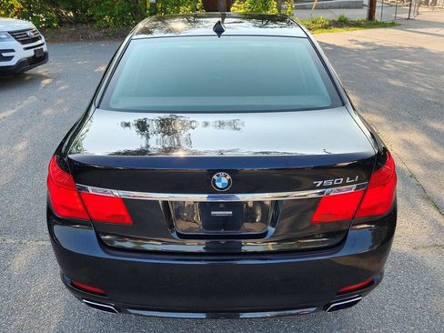 Used 2011 BMW 750Li xDrive AWD/4WD image 14