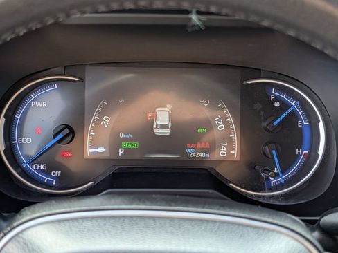 Used 2022 Toyota RAV4 XSE AWD/4WD image 21