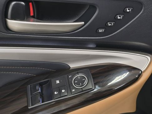 Used 2015 Lexus RC 350 AWD w/ Luxury Package image 27