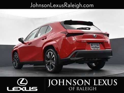 Used 2025 Lexus UX 300h FWD w/ Accessory Package (Z1) image 18
