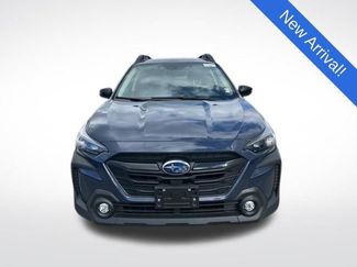 Used 2025 Subaru Outback Onyx Edition video 2