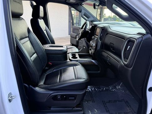 Used 2020 GMC Sierra 1500 Denali w/ Denali Ultimate Package AWD/4WD image 12