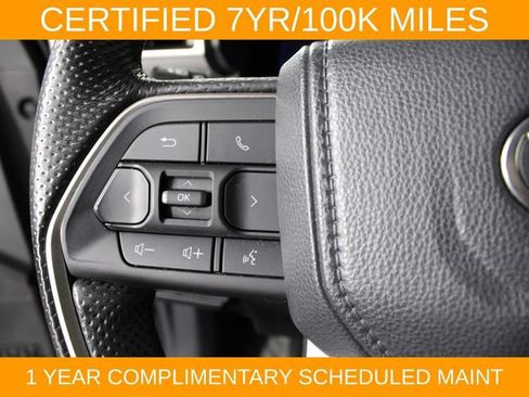 Used 2024 Toyota Tacoma TRD Off-Road AWD/4WD image 21