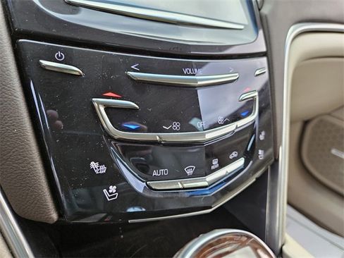 Used 2016 Cadillac XTS Luxury image 23