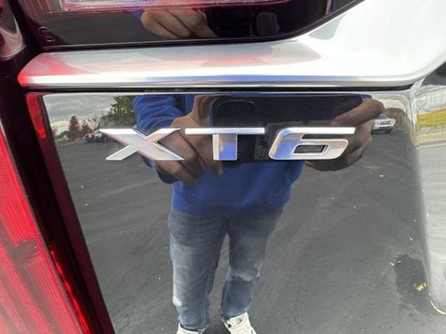 Certified 2025 Cadillac XT6 Premium Luxury image 34