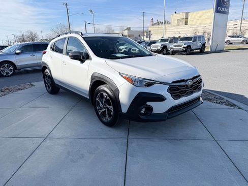 Certified 2025 Subaru Crosstrek 2.0i Premium image 4