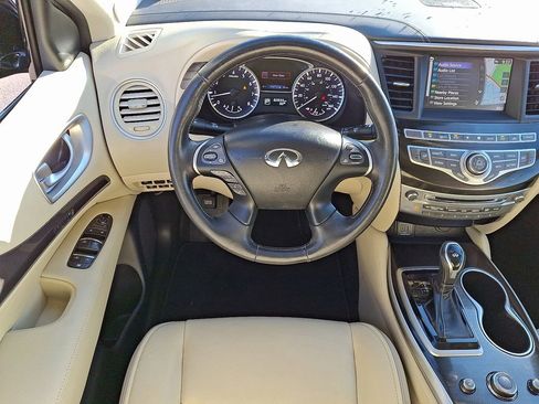 Used 2019 INFINITI QX60 Luxe w/ Essential Package image 15