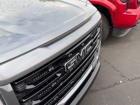 Used 2022 GMC Canyon Elevation w/ Elevation Premium Package image 7