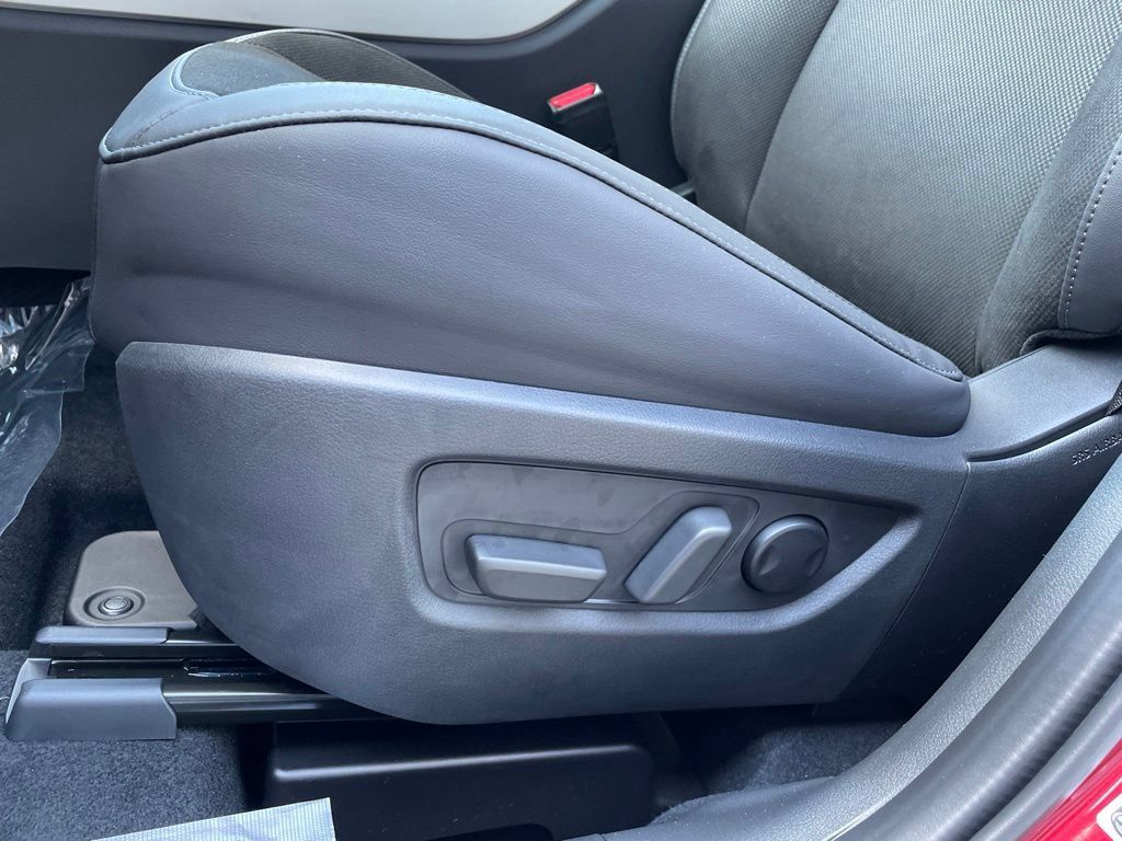 New 2026 MAZDA CX-5 Preferred AWD/4WD image 13