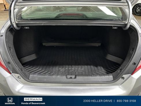Used 2018 Honda Civic Touring image 30
